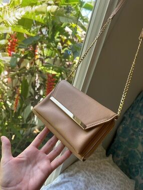Madison west Classic Chain Crossbody Bag in Light Brown